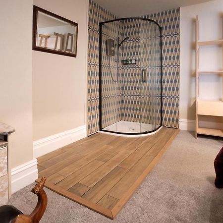 Albert Road Apartments Flat 3 Колн Экстерьер фото